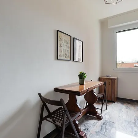 Dergano Comfy - 250 M Far From M3 Apartment