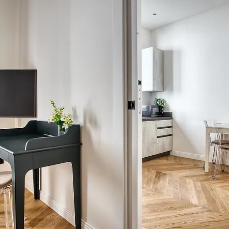 Lägenhet Joivy Stunning Flat With Balcony Milano