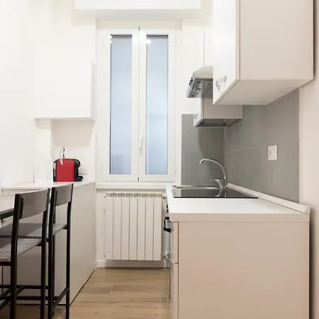 Apartment Chic 