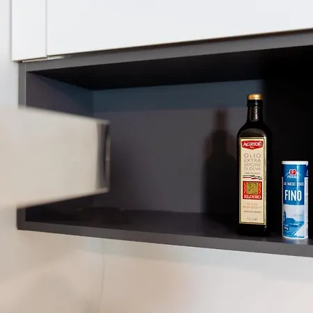 San Siro Metro - Life - Red Diamonds Apartament Mediolan