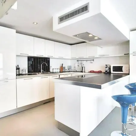 Apartamento Design Loft - 5 Mins From Fondazione Prada