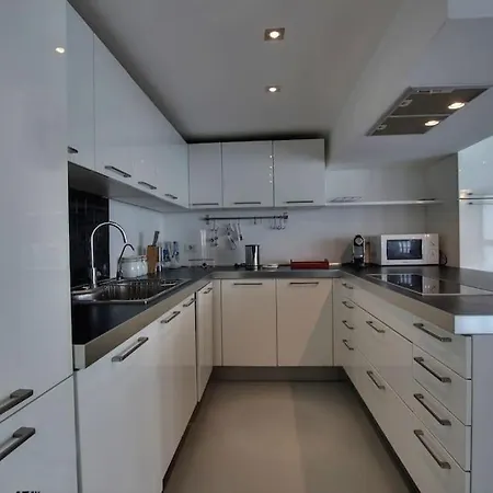 Design Loft - 5 Mins From Fondazione Prada Apartamento *