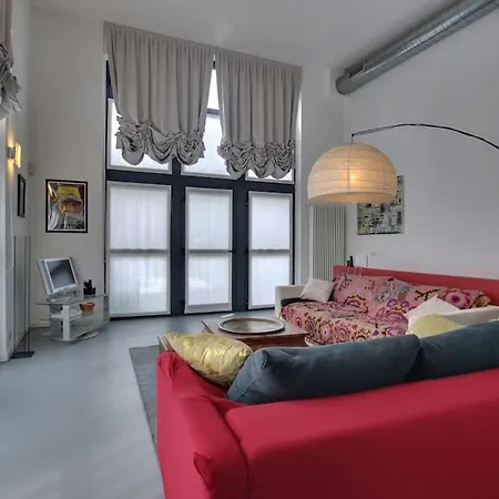 Design Loft - 5 Mins From Fondazione Prada Apartamento