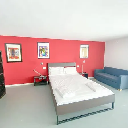 Design Loft - 5 Mins From Fondazione Prada Apartamento