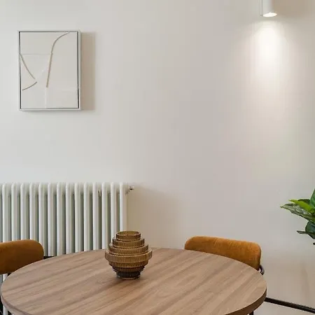 Casa Unica - Stylish & Charming - Navigli I דירה