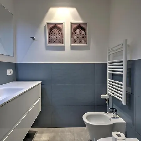 V. Veneto - Porta Venezia - Centro Apartamento