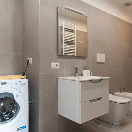 Apartment Youhosty - Grazioli 11 *