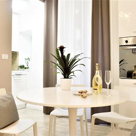 Easylife - Caloroso Bilocale Con Spazio Esterno In Zona Nolo Milano