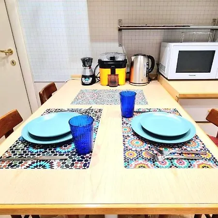 Fiera City, Via Cenisio 55 酒店 *