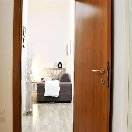 Easylife - Caloroso Bilocale Con Spazio Esterno In Zona Nolo *