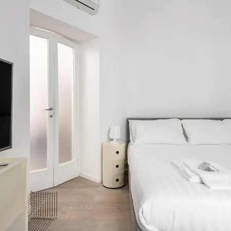 Easylife - Accogliente Bilocale Zona Porta Venezia * Μιλάνο