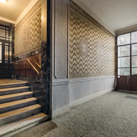 Casa Unica - Elegant With Balcony - Centrale 1 Apartment Mailand