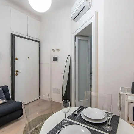 Ξενοδοχείο Easylife - Accogliente Bilocale Zona Porta Venezia *