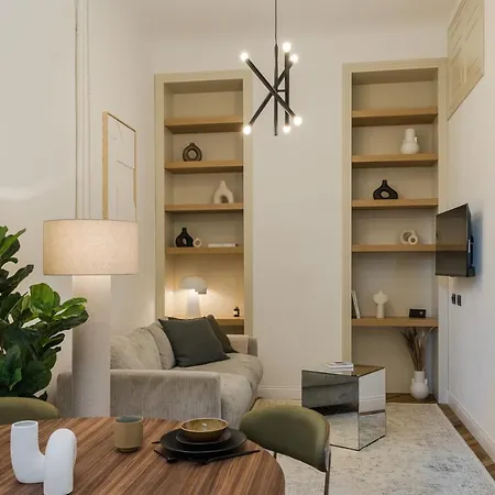 Casa Unica - Elegant With Balcony - 1 Milan