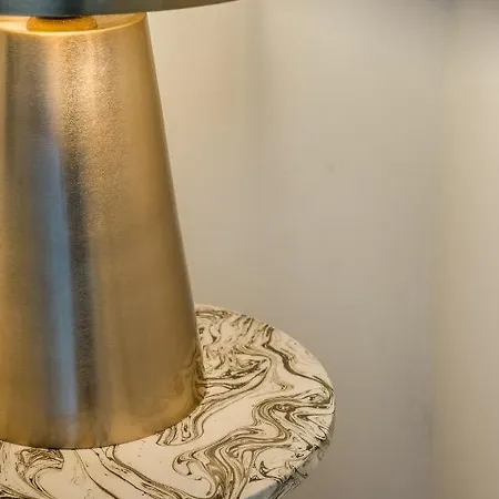 Casa Unica - Elegant With Balcony - Centrale 1 Apartment Mailand