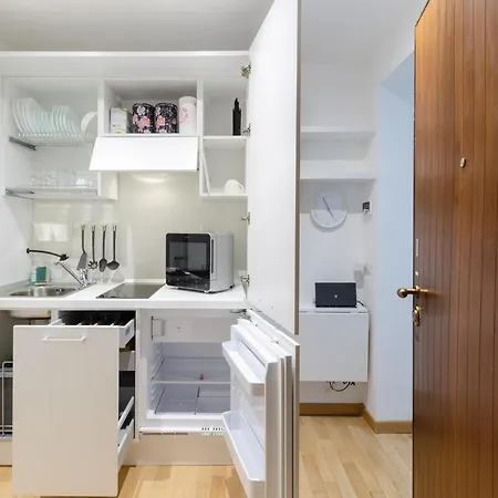 Design - Spadolini, Campus Bocconi Apartment Milan