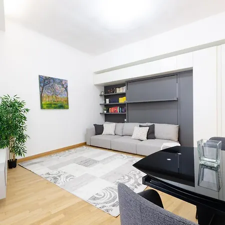Design - Spadolini, Campus Bocconi Apartment *