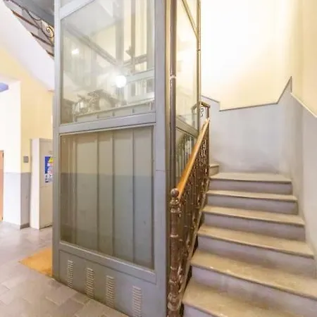 Apt Close To Stadium & Fair *