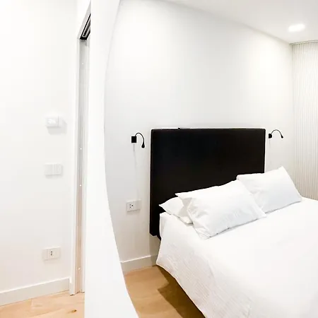 Fiorentini Apartment Milan