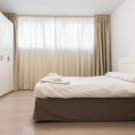 Elegante E Spazioso Quadrilocale In Porta Venezia *