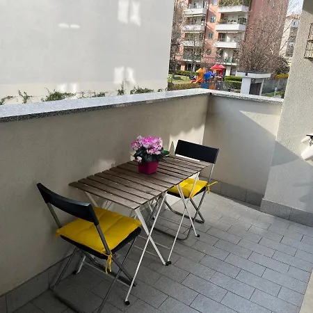 Sulla Metro 3 Gialla Maciachini Milánó