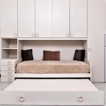 Apartman A Due Passi Dalla Stazione Centrale Di *