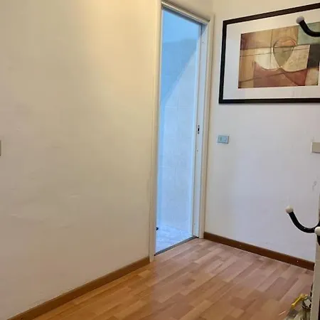 Апартаменты Splendido Bilocale A 4 Fermate Dal Duomo Милан