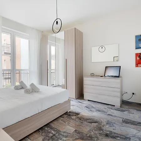 Apartment Dergano Comfy - 250 M Far From M3 Milan