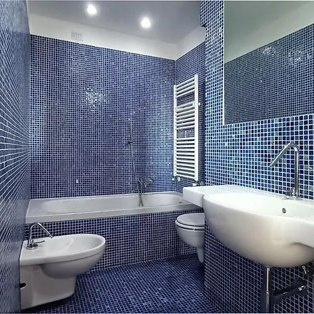 Lotus Senna Apartament Mediolan