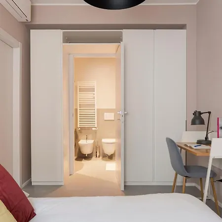 Bilocale Aleardi Mediolan