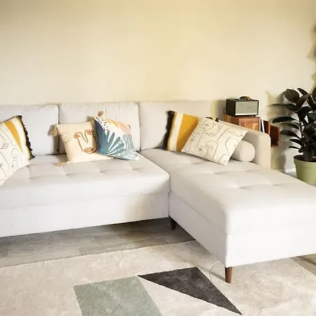 Apartment Bnbutler - Marco D'agrate 8 - Curato E Moderno *
