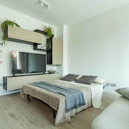Duomo - Citylife Luxury With Free Garage And Gym