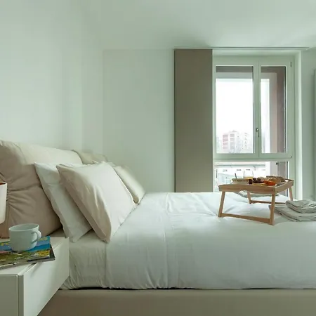 Duomo - Citylife Luxury With Free Garage And Gym 아파트 *