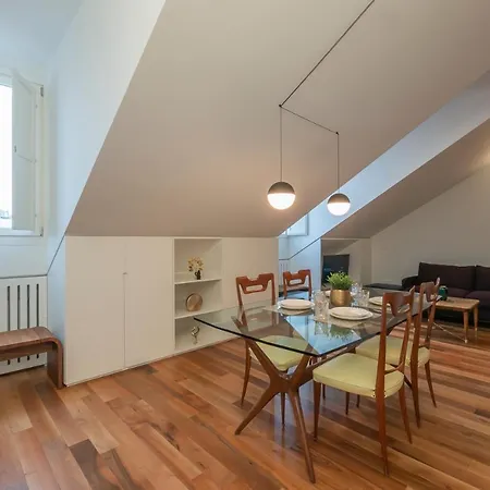 Appartement Luxury Near Arco Della Pace Guerrazzi 9 Milaan