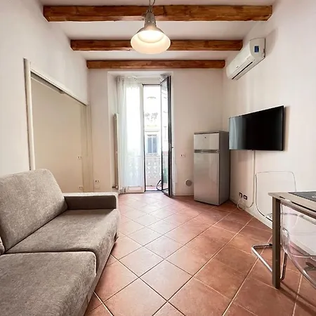Kibilu - Via Palazzi - Stazione - Corso Buenos Aires - Shopping Area Apartamento