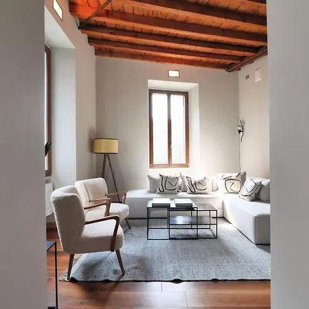 La Foppa - Large & Trendy Flat Moscova-brera Апартаменты Милан