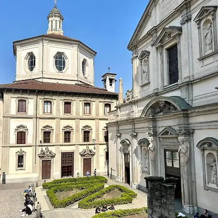 Fifty Eight Santo Stefano Apartment