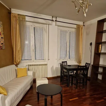 Sempione Yellow Apartment