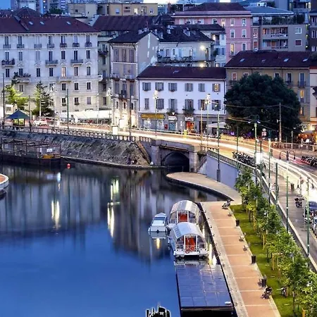 Daire Duomo-centro E Tranquillo *