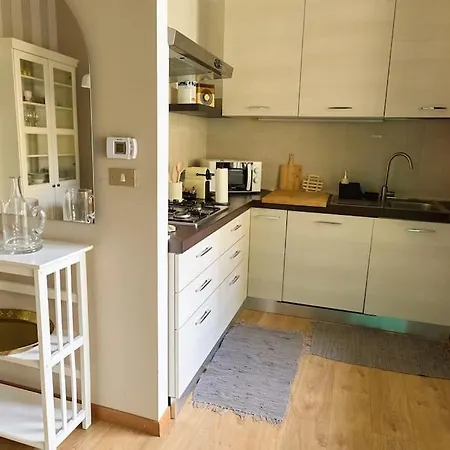 דירה Modern - Near Isola Distric And *