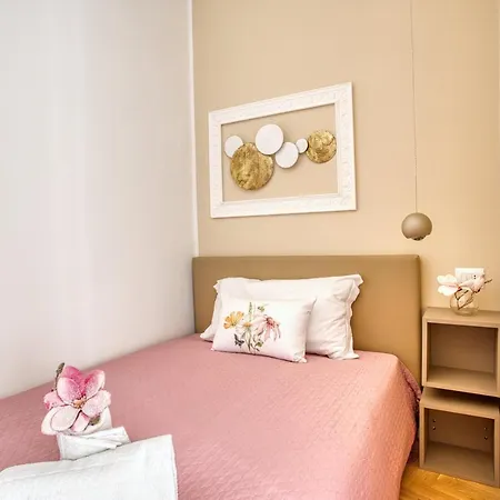 Joivy Old Navigli Family Apartment