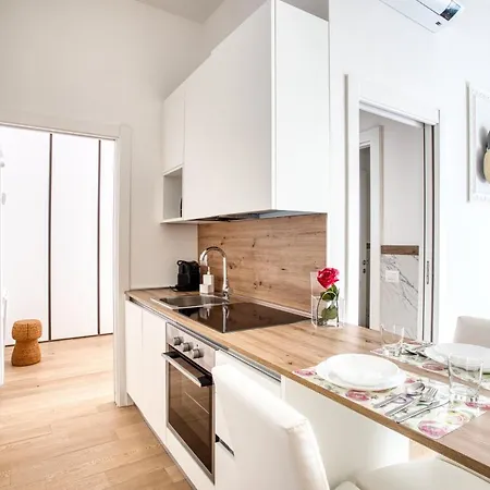 Apartment Joivy Old Navigli Family Milan