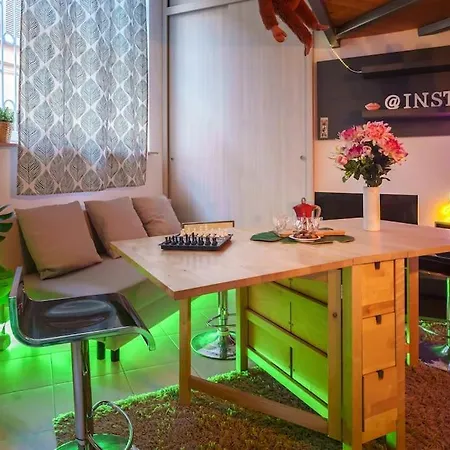 Insthouse - Let's Chill It! Milánó