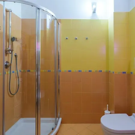 Insthouse - Let's Chill It! Apartman