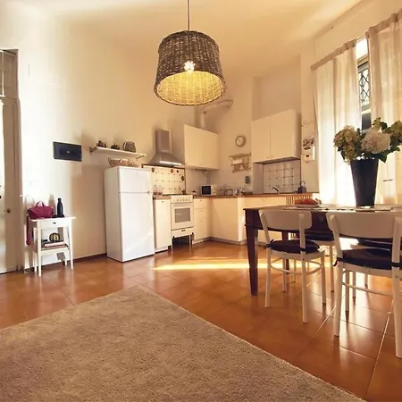 Power Apartment *