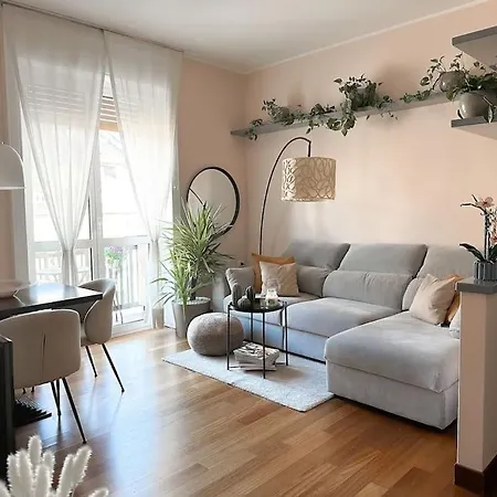 Bright Terrace-garden 米兰