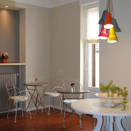 Bed&Cafe 3* Milan