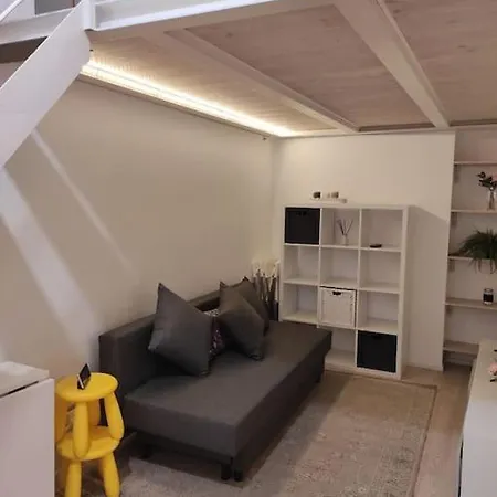 Duomo Porta Venezia Mini Loft Con Wifi E Netflix Daire *