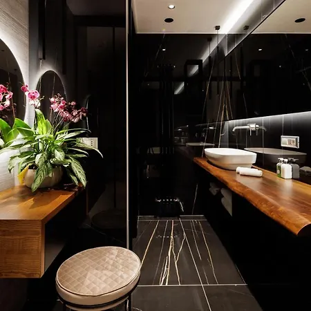 The Corner Duomo Hotel Milan