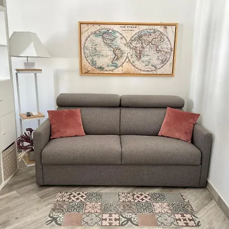 Glamour Liberty Sabotino38 Milan